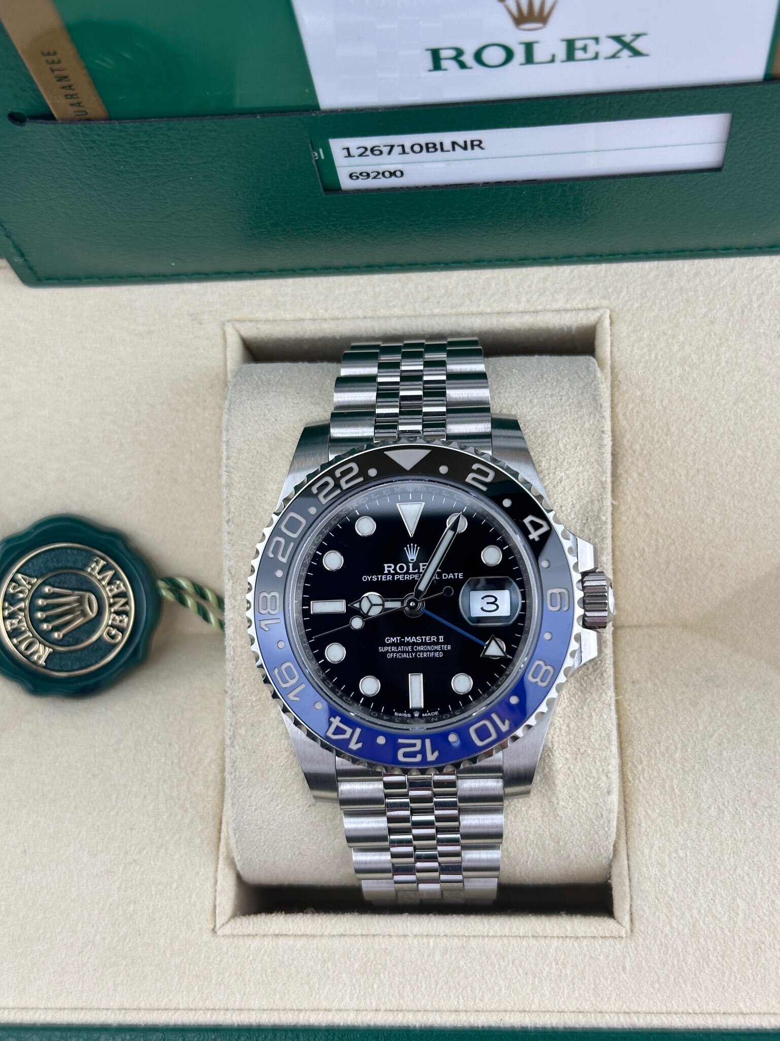 Rolex GMT Master II Batgirl 40mm 126710BLNR - Image 2