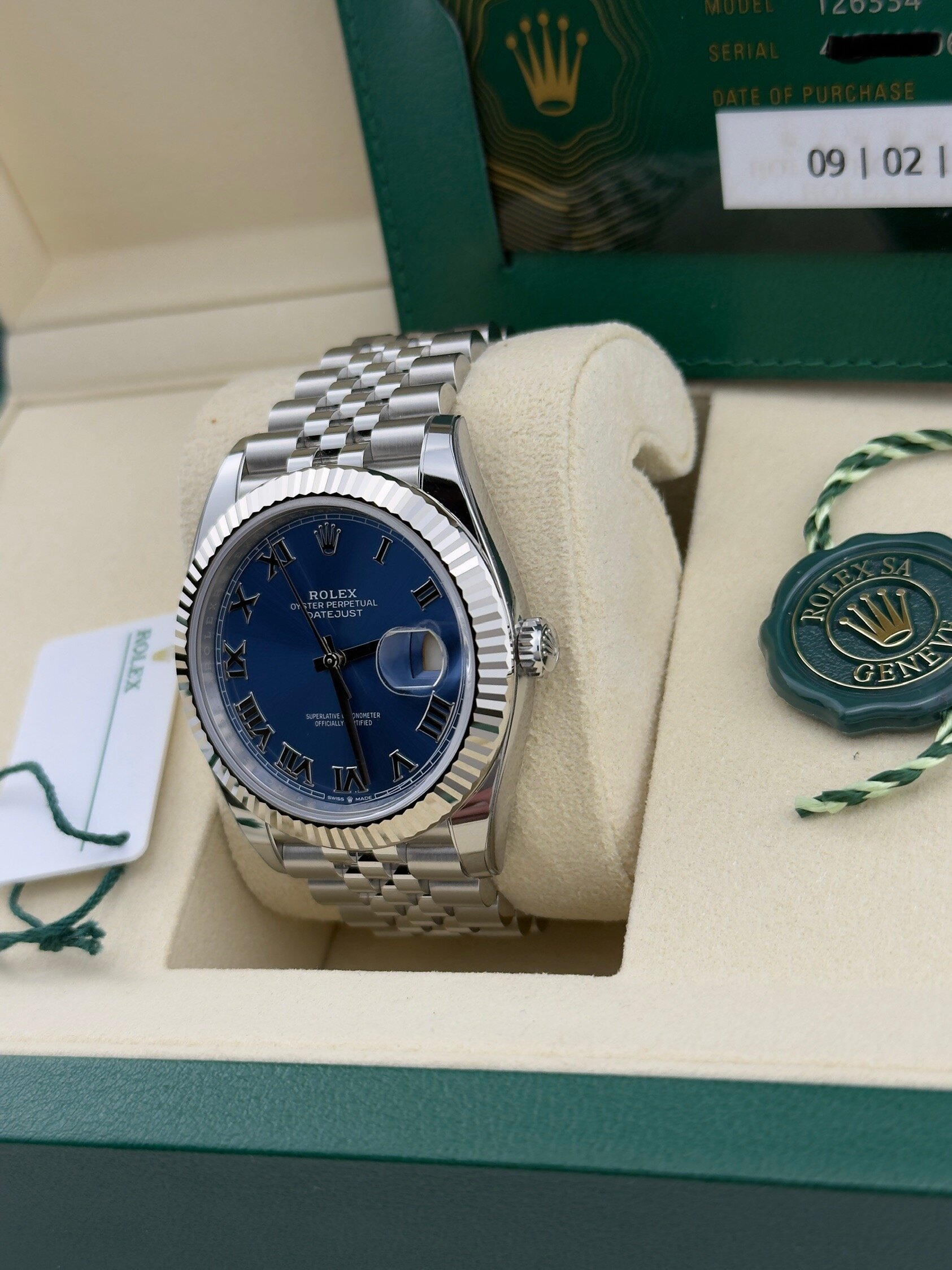 Rolex Datejust Blue Roman Dial 41mm 126334 - Image 4